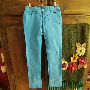 Bullhead colored jeans